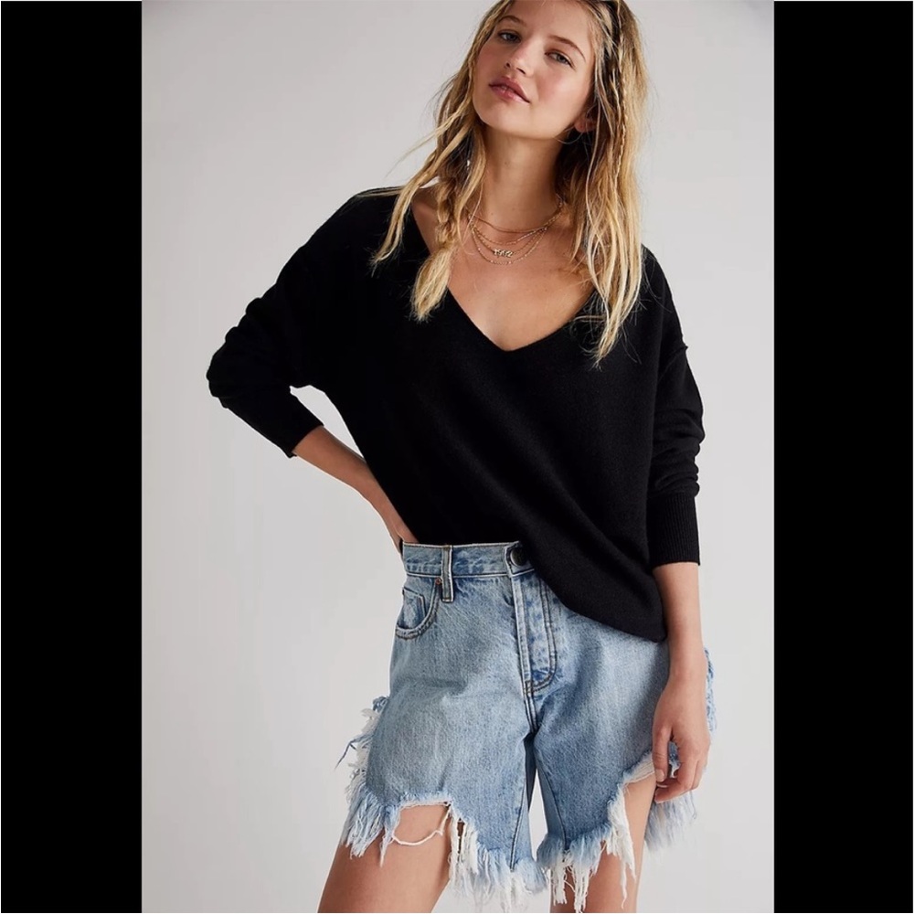 NWT Free People *Harmony* cashmere sweater Black Size Small